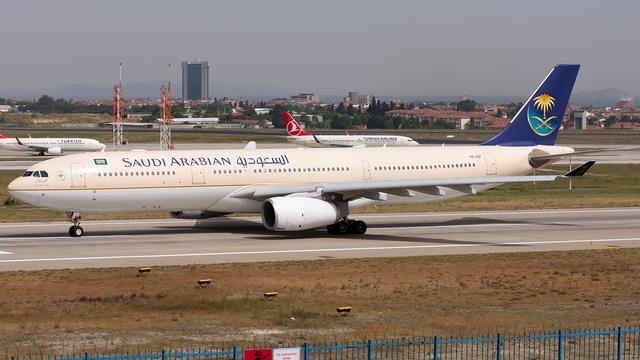 HZ-AQF:Airbus A330-300:Saudia